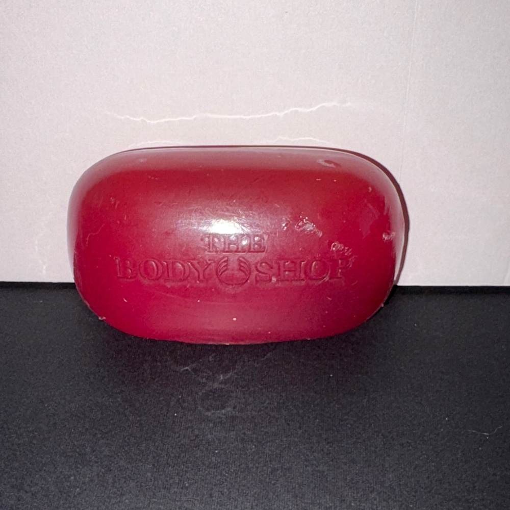 The Body Shop Dewberry Soap Bar Original Formula Vintage